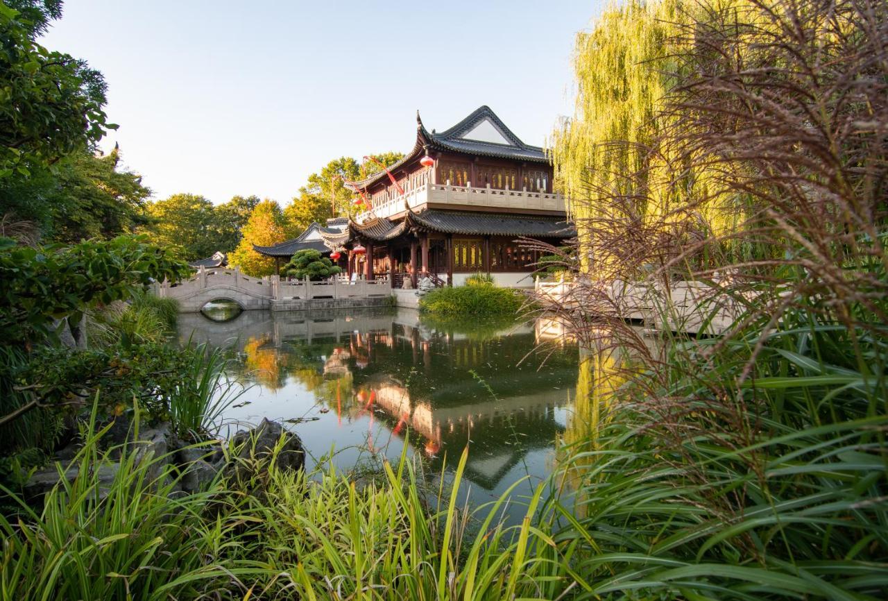 Hostel Манхайм Екстериор снимка The Japanese House