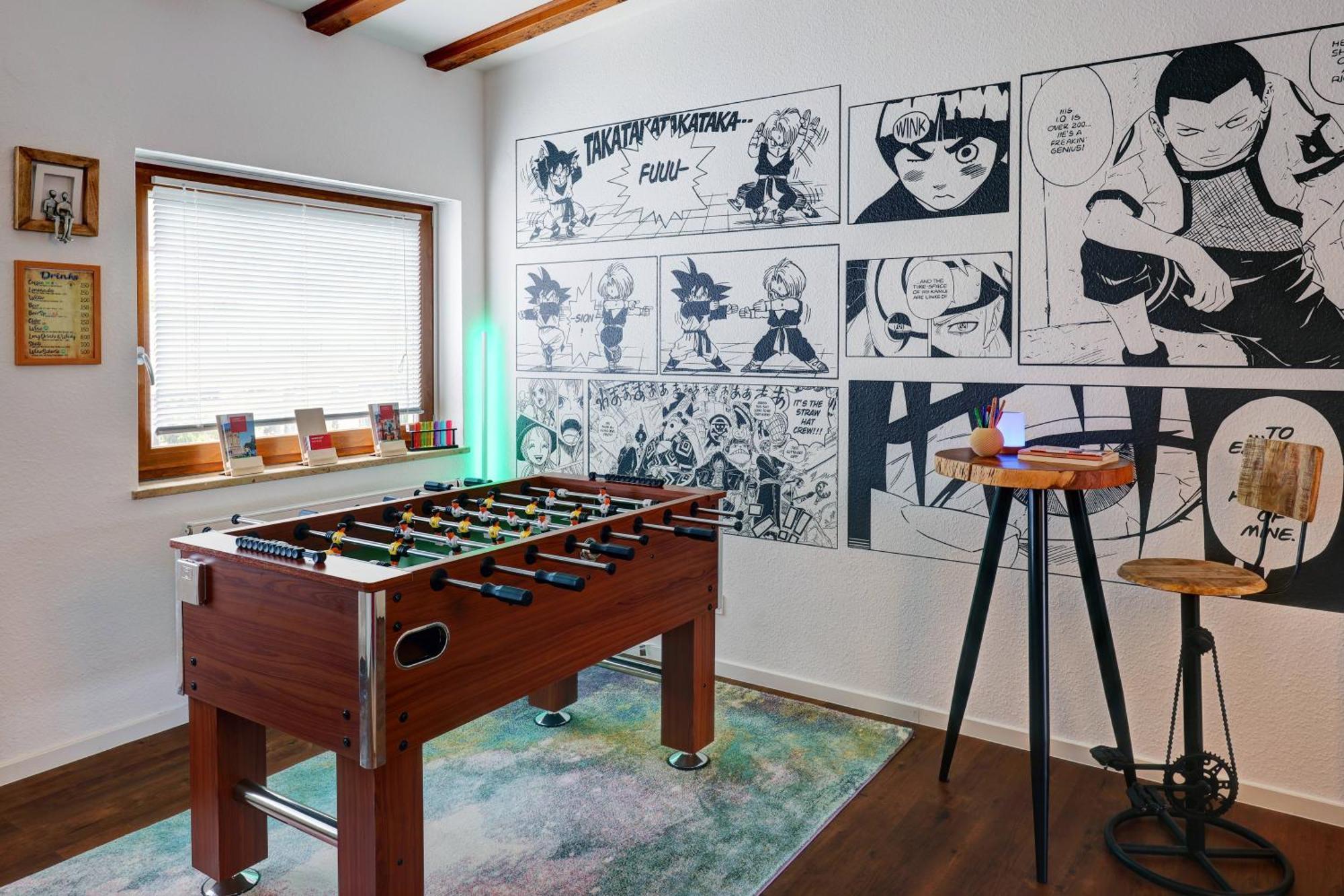Hostel Манхайм Екстериор снимка A foosball table