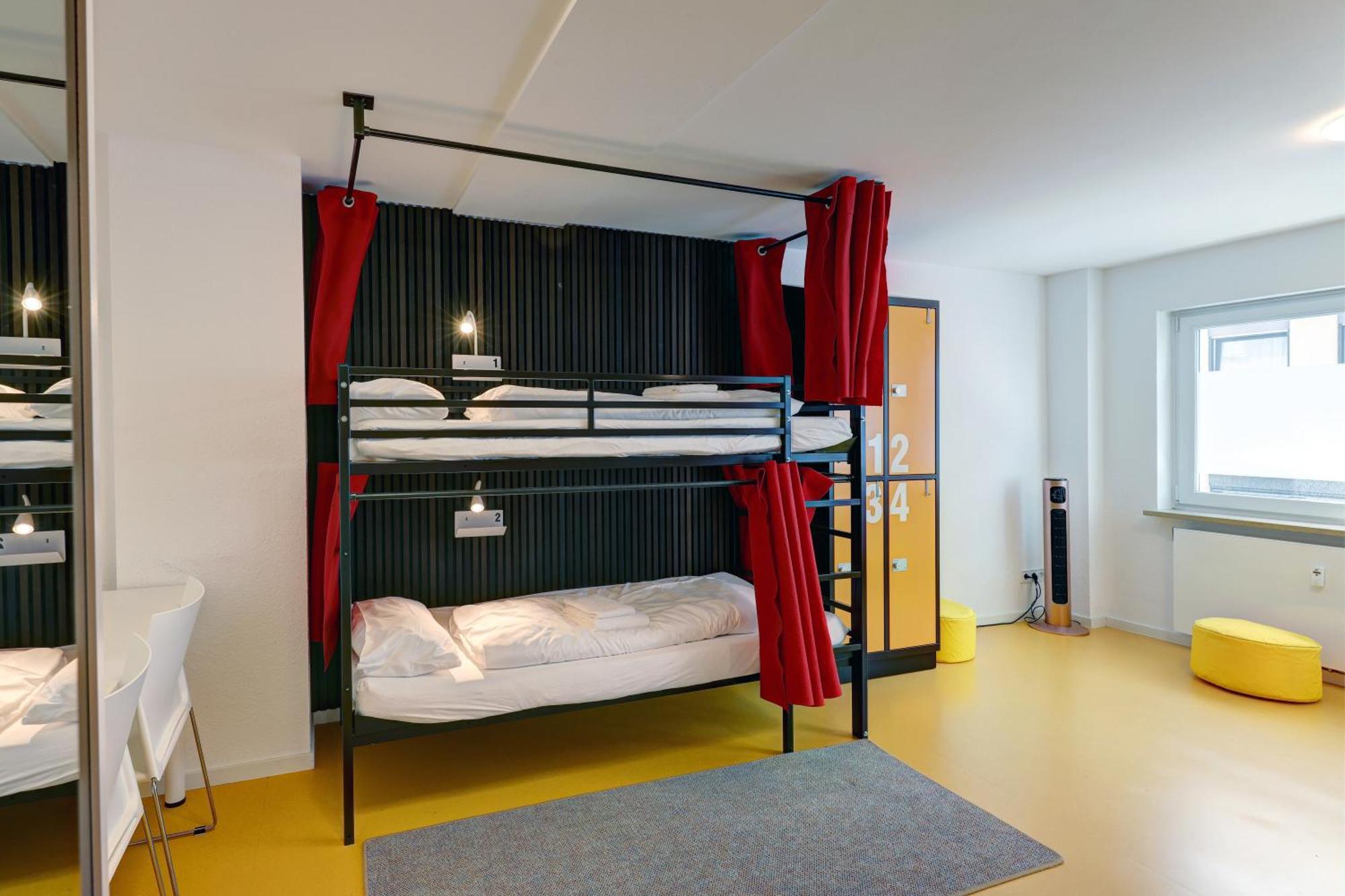 Hostel Манхайм Екстериор снимка A typical room at a youth hostel